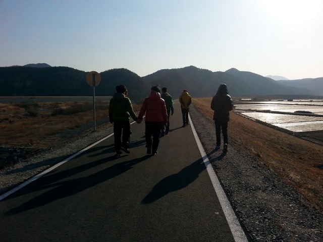 날이 따뜻해져서 산책다녀왔어요